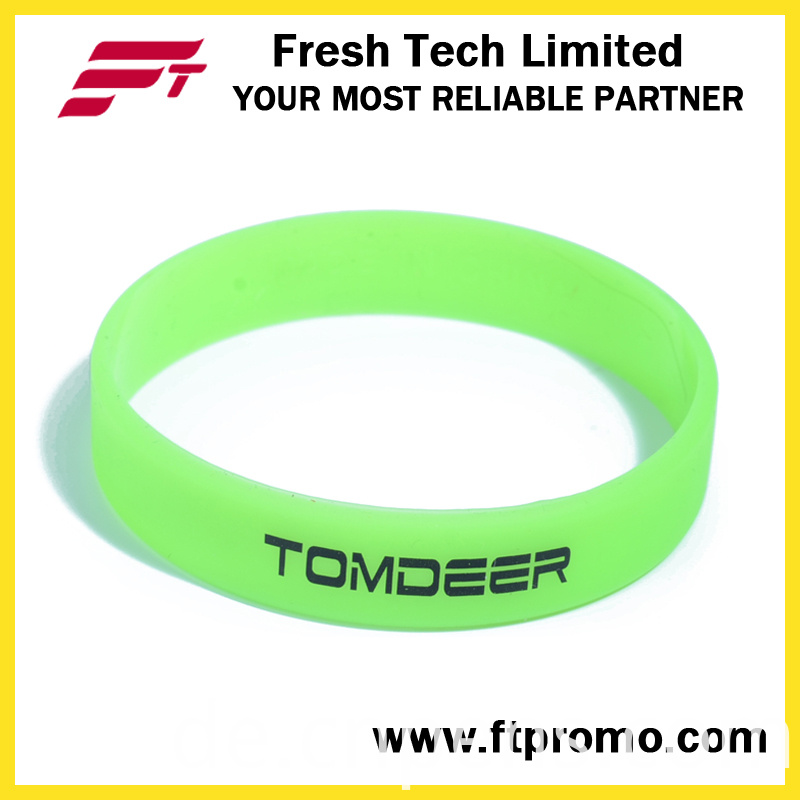 OEM Company Promotion Gift Silicone Wristband